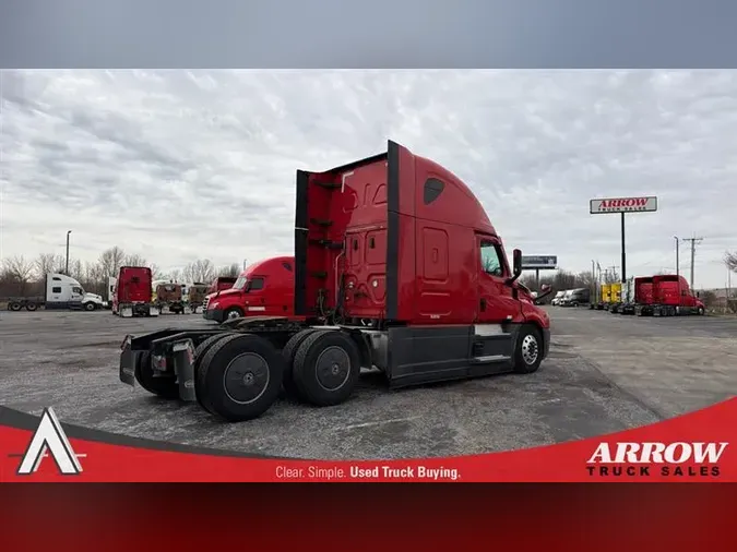 2023 FREIGHTLINER CA126