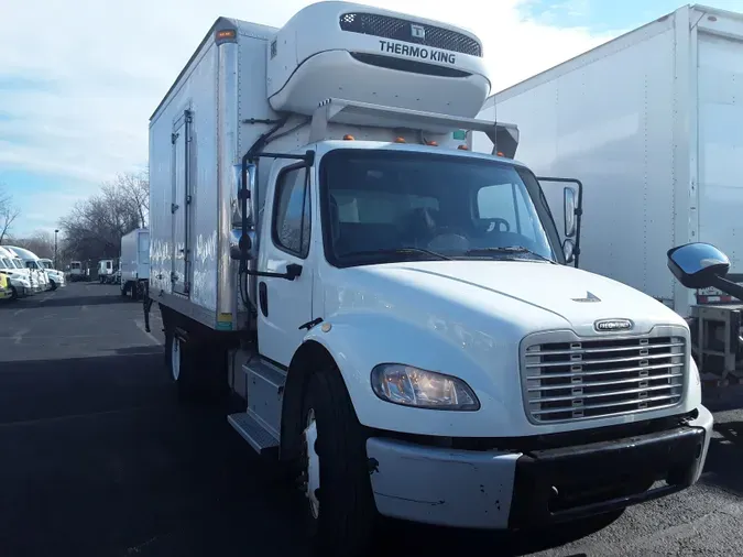 2017 FREIGHTLINER/MERCEDES M2 106