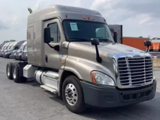2016 FREIGHTLINER CASCADIA