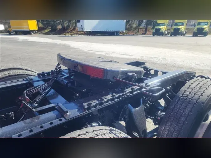 2020 INTERNATIONAL LT