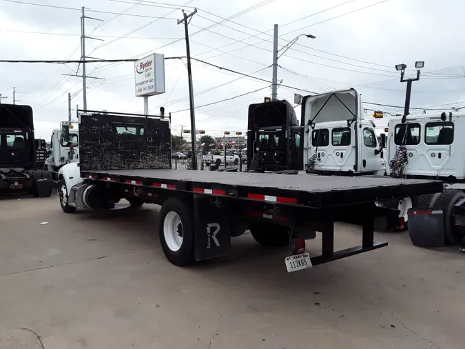 2018 PETERBILT 337