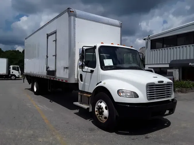 2019 FREIGHTLINER M2 106