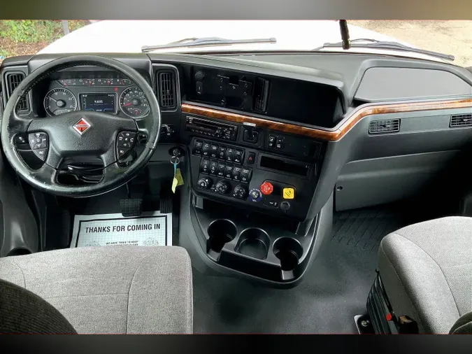 2021 INT LT625 6x4