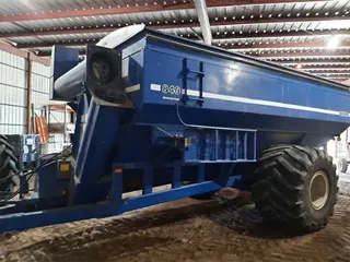 1991 Kinze 840