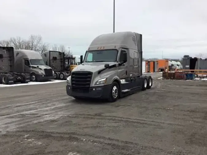 2023 Freightliner Cascadia