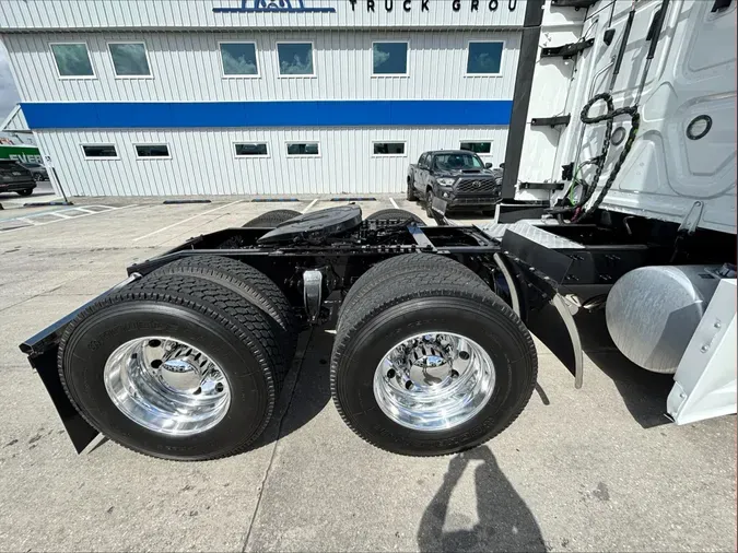 2022 Freightliner PT126SLP