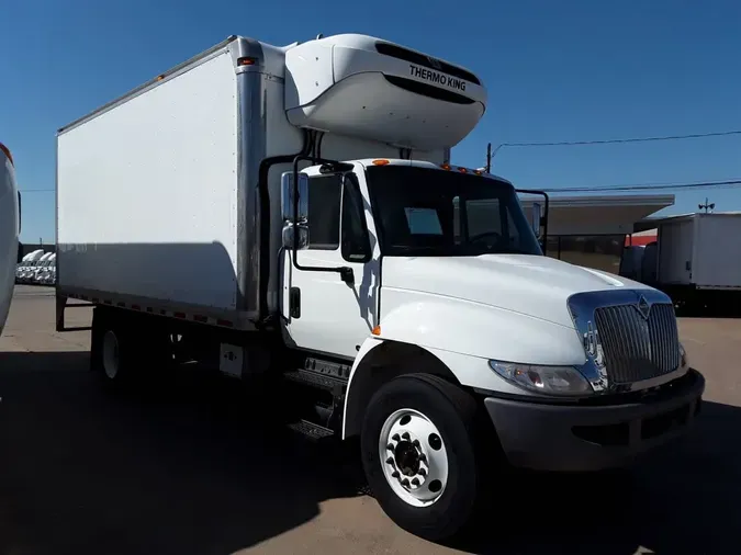 2019 NAVISTAR INTERNATIONAL 4300