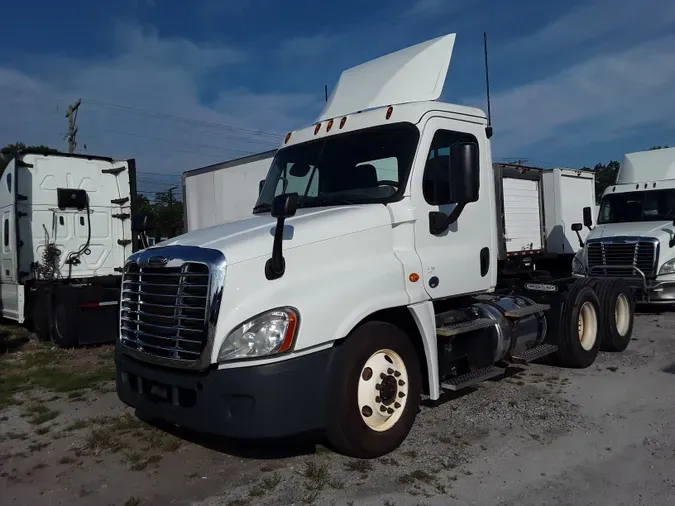 2016 FREIGHTLINER/MERCEDES CASCADIA 1255ad09c4dbaf6a5ca620338cdd0cd8a10