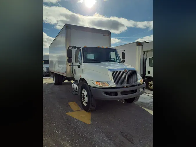 2019 NAVISTAR INTERNATIONAL 4300