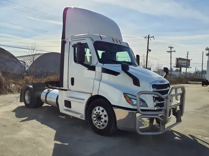 2021 FREIGHTLINER/MERCEDES CASCADIA PX11642ST
