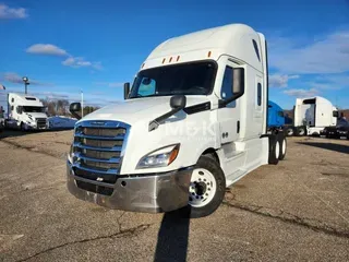 2023 FREIGHTLINER Cascadia