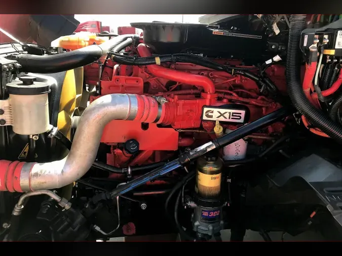 2023 INT LT625 6X45ad616a6d17d126090198f773e2591cb