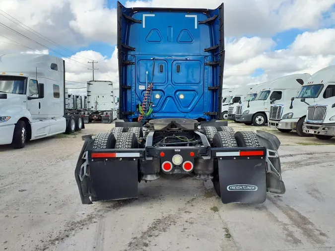 2021 FREIGHTLINER/MERCEDES NEW CASCADIA PX12664