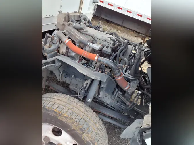 2015 ISUZU NPR HD5adef313104123e11b6faddb4a279144