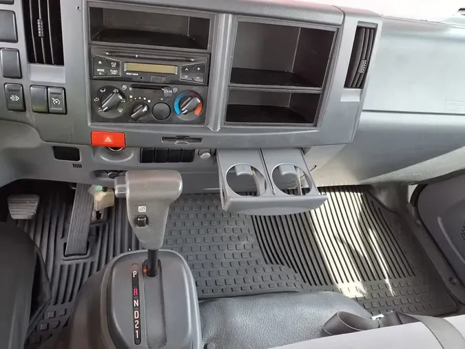 2018 ISUZU NPR HD