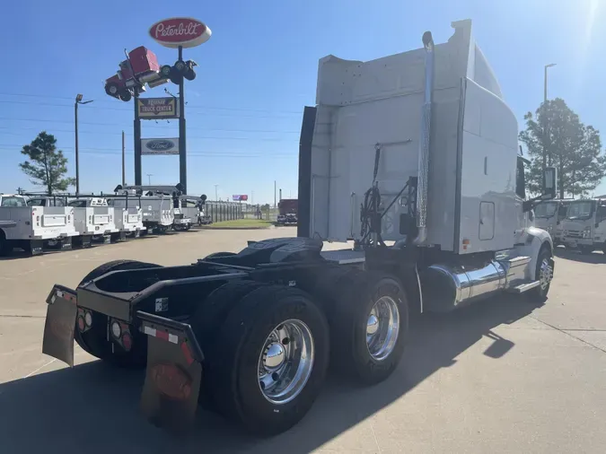 2020 Peterbilt 579