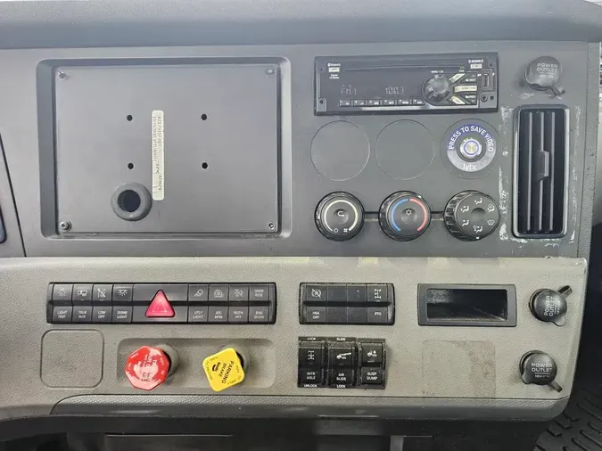 2021 FREIGHTLINER/MERCEDES NEW CASCADIA PX126645ae3c51a7a90c69a5877f4d5c8df37a4