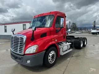 2019 Freightliner Cascadia