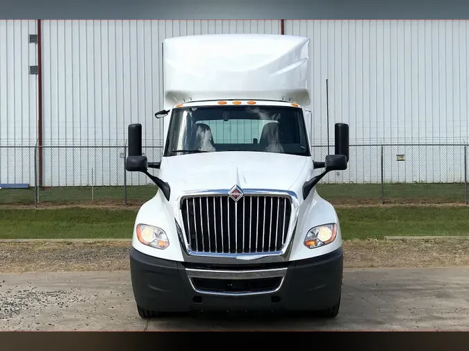 2021 INT LT625 6x4