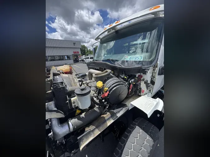 2019 International HV6135ae8d3cb8b4cc73c883f0bee54332e52