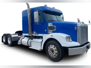 2015 Freightliner CORONADO