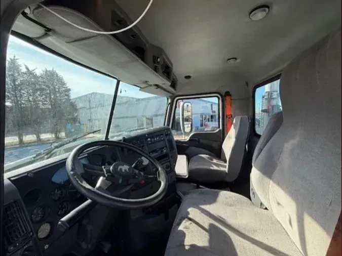 2016 Mack CX-Series5aedacb61dd76c5fcb9e664f081e8502