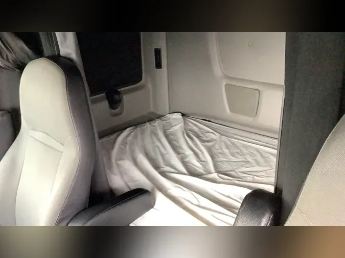 2021 International LT