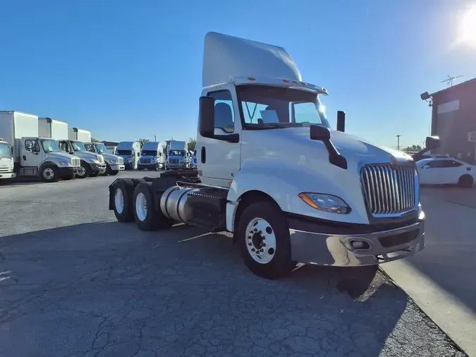 2019 NAVISTAR INTERNATIONAL LT625 DAYCAB T/A5af236c1d194ee5c98c8eeff10765483