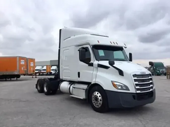 2019 Freightliner Cascadia5af375abbc1481fa422094ce9a077769