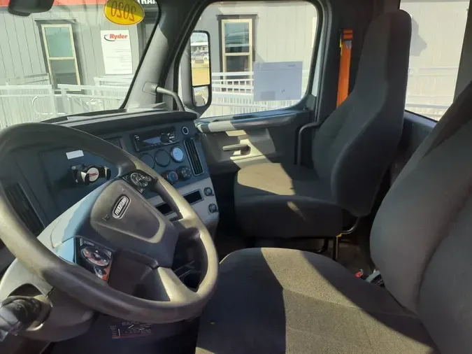2020 FREIGHTLINER/MERCEDES NEW CASCADIA 1165af68d1c2668f0122f96327d7f73c536