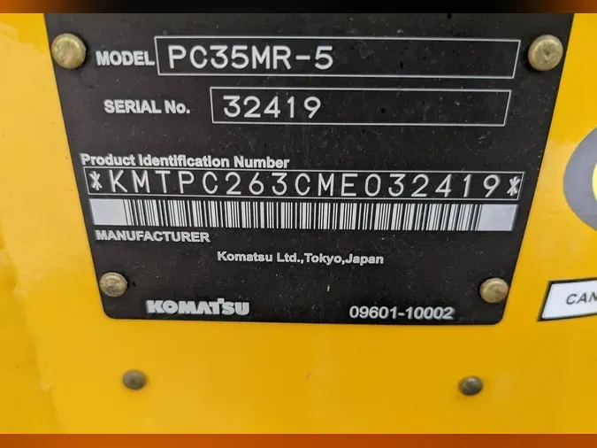2021 Komatsu PC35MR-5