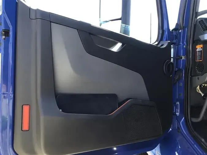 2021 VOLVO VNL6405afdada178c79415b366121c4846f5b3