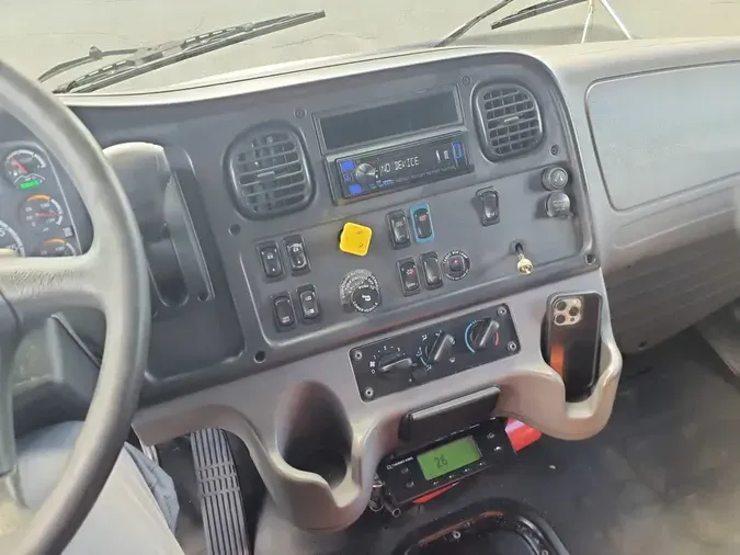 2020 FREIGHTLINER/MERCEDES M2 1065aff6367260824a2167f6788ed7ad602