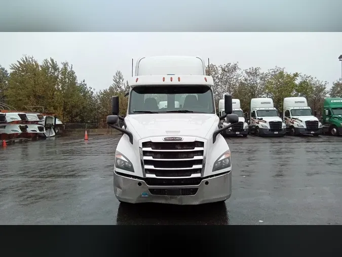 2020 Freightliner Cascadia 1265aff9f2c9e7d2163bbc7b818f77037c7
