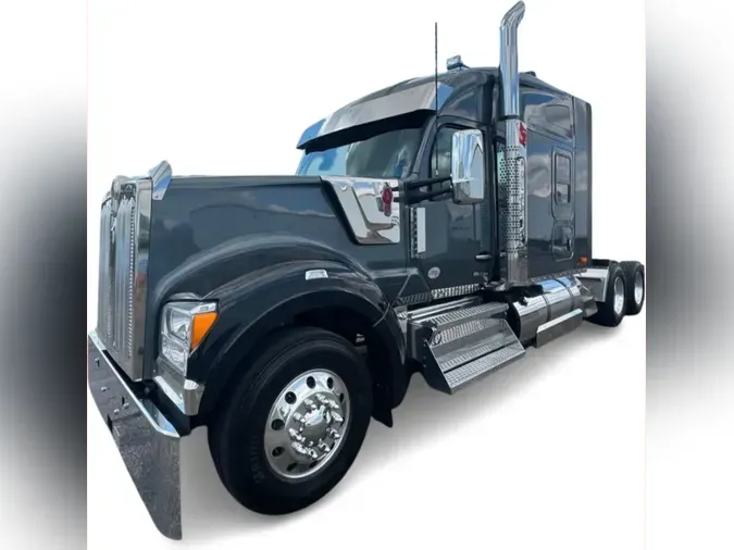 2024 Kenworth W9905b050ce4ec2688a35ceae81fd14be36d