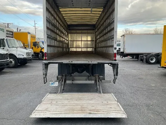 2018 Freightliner M2