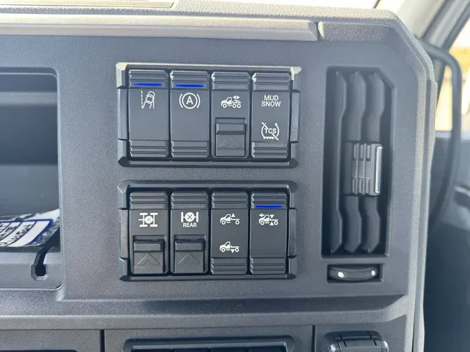 2026 MACK PIONEER 64T DAYCAB5b0ae60c07376a043334e892bd690a7e