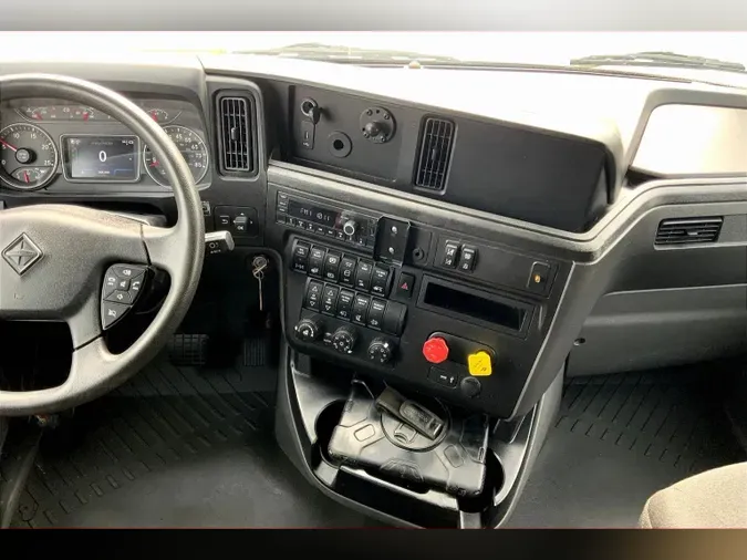 2022 INT LT625 6x45b0b97699f7b1bf47c5eed4e3b3624d3