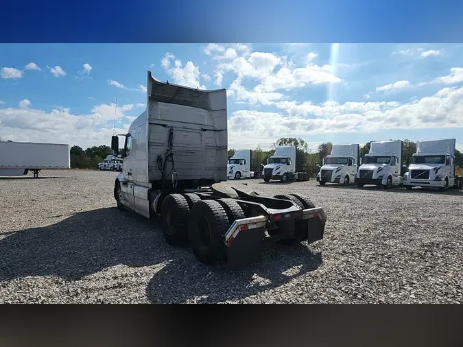 2019 Volvo VNL 740