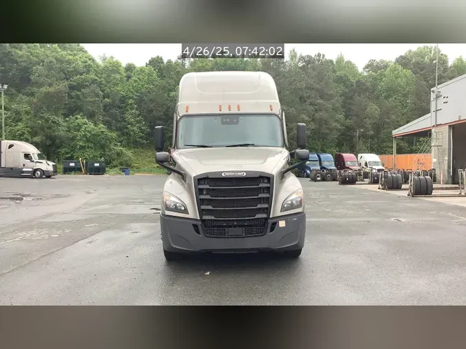 2021 Freightliner Cascadia