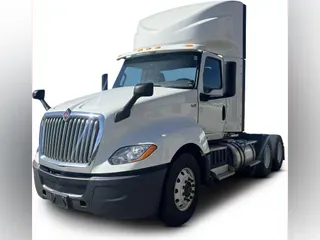 2023 International LT625