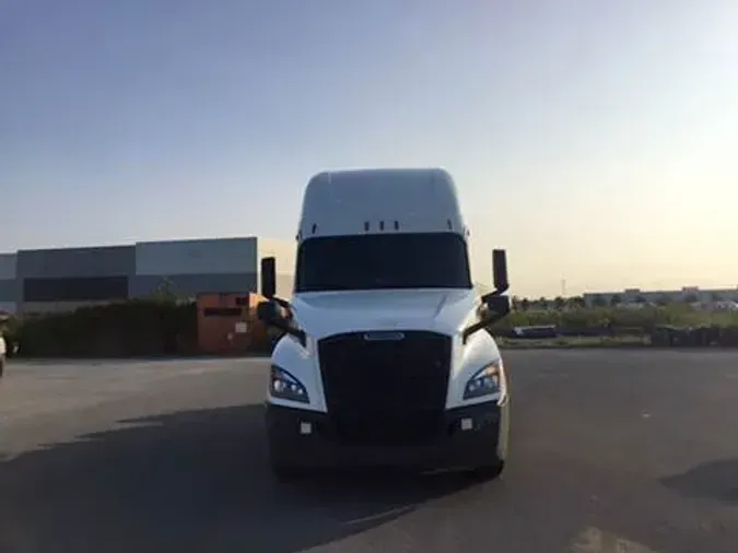 2020 Freightliner Cascadia