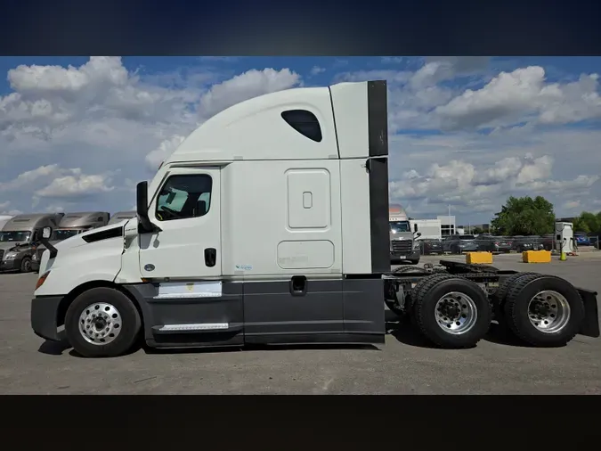 2022 Freightliner Cascadia 1265b1e149b814ddd9596abdaa1ebfae443