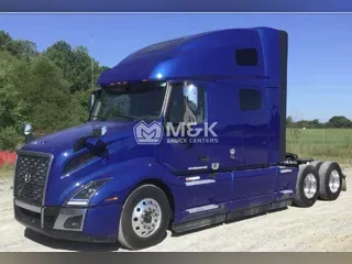2024 VOLVO VNL64T760
