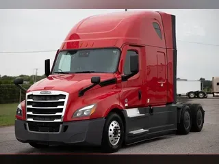 2021 FREIGHTLINER CASCADIA 126