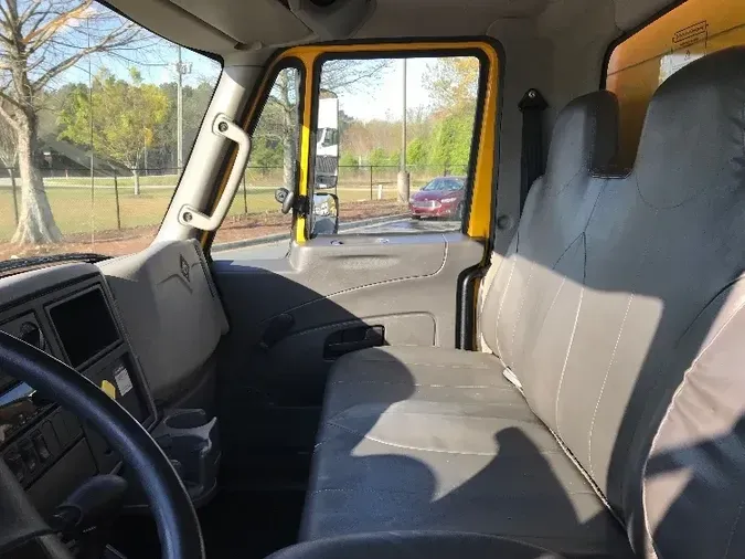 2018 International 4300