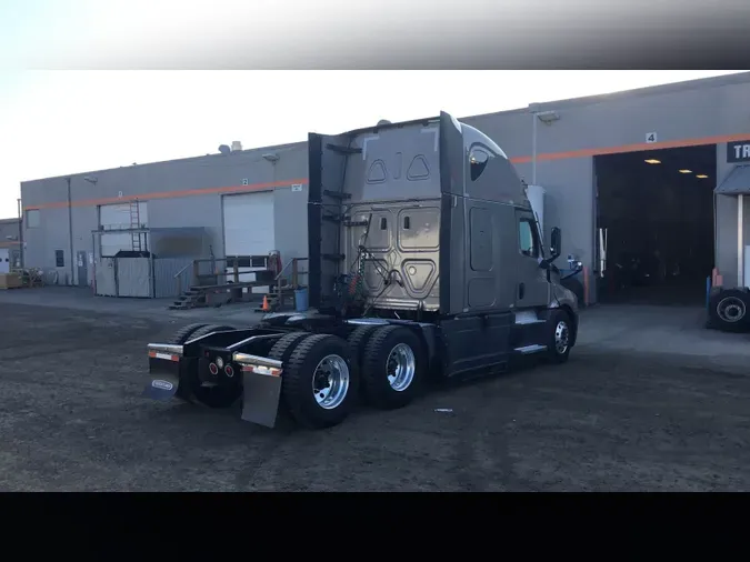 2021 Freightliner Cascadia