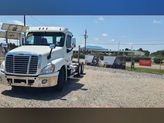 2020 FREIGHTLINER/MERCEDES CASCADIA 125