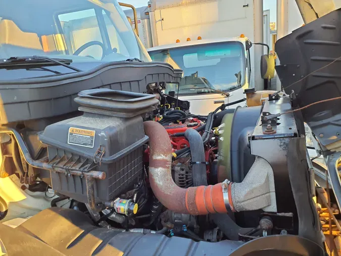 2017 NAVISTAR INTERNATIONAL 4300