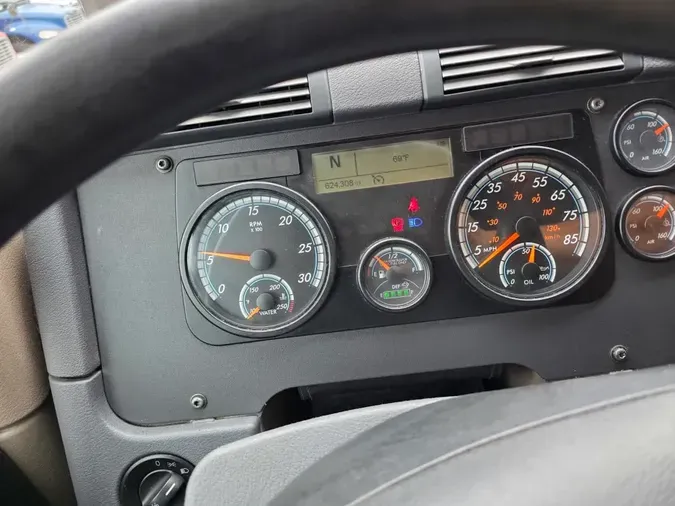 2020 FREIGHTLINER CASCADIA 125